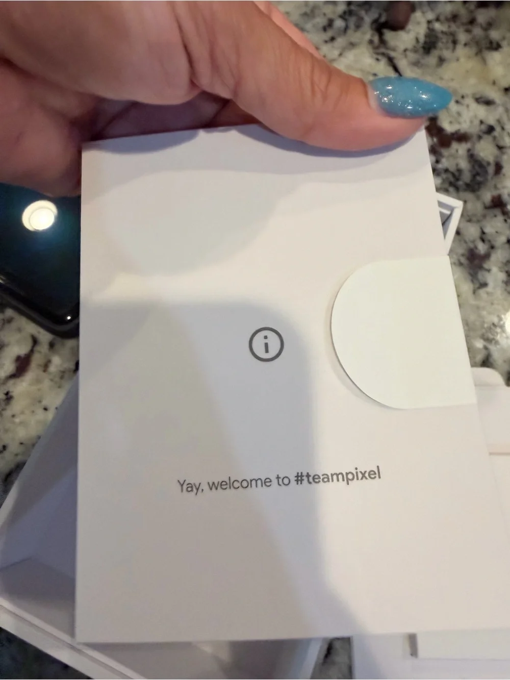 Google Pixel 2 XL 64GB Black 6in 4GB RAM 12.2MP Android CDMA G011C UNLOKED